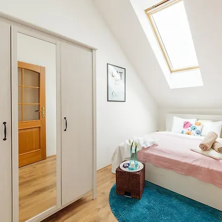 Old Town Charles Apartment