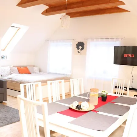 Old Town Charles تشيسكي بوديوفيتسه