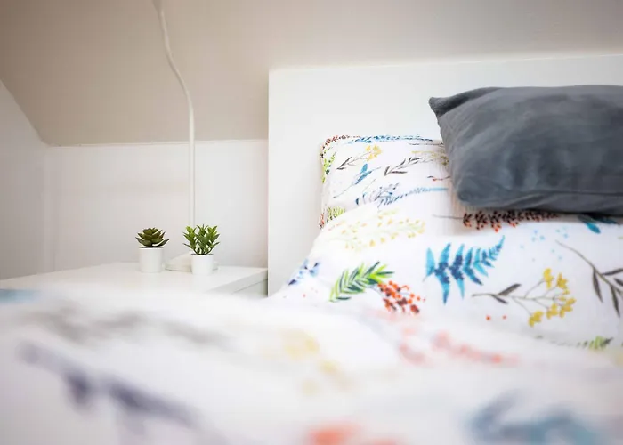 Old Town Charles 아파트 *