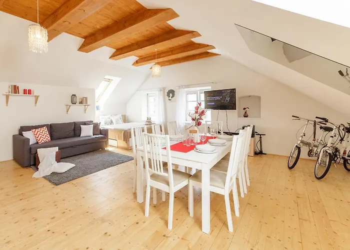 Old Town Charles 아파트 체스케부데요비체